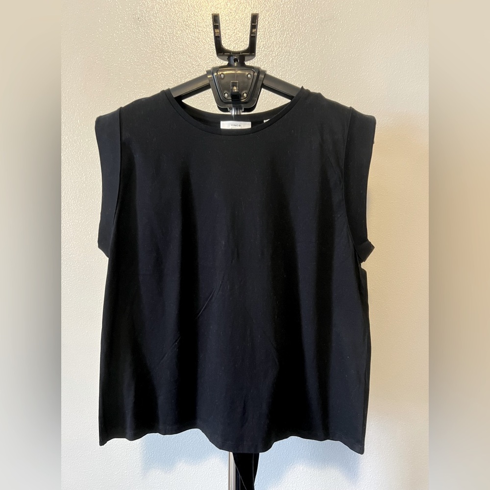 VINCE Black Sleeveless Women's Top NWT